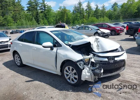 2020 Toyota Corolla Le z USA, uszkodzony, nr VIN 5YFEPRAE0LP111822